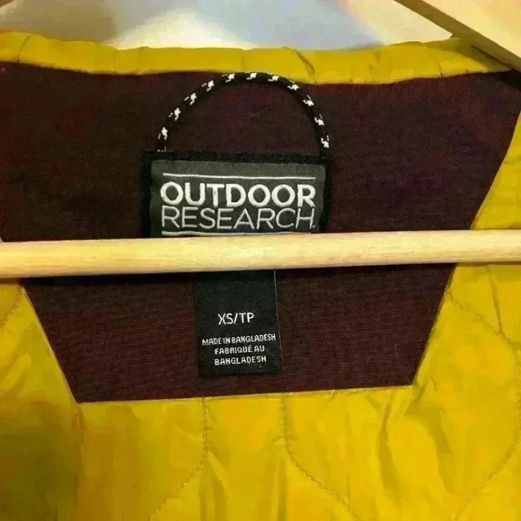 Outdoor Research
Blackpowder  II Insulated Jacket - Women's | Size XS - Picture 14 of 15